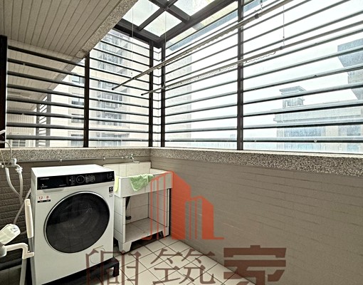 ⭐️高鐵稀有雙主臥樓中樓五房@頂樓露臺戶@雙車⭐️ - Image 3