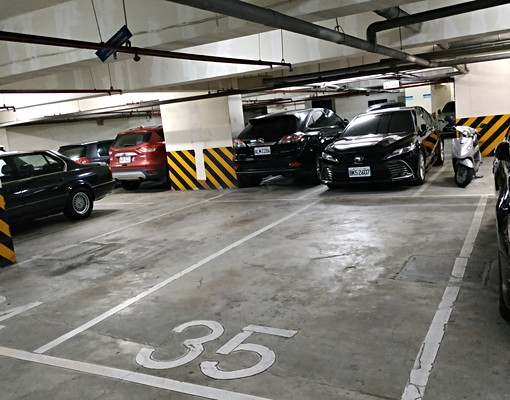 租平面大車位---臨亞東捷運站、遠東商銀 - Image 9