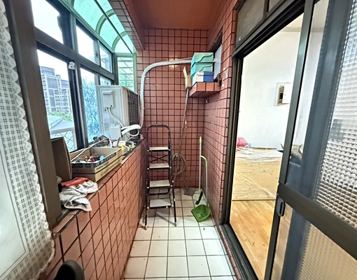@嘉暘社宅/中園街公寓3房2衛✅免仲費✅可租屋補✅鄰近有停車 - Image 1