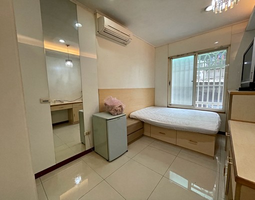 八里國小附近大賣場1樓 - Image 11