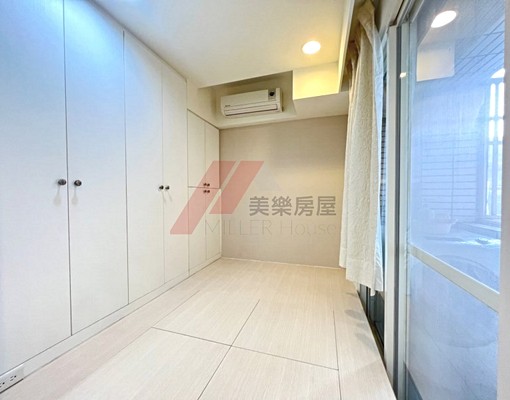 美樂*小巨蛋站*質感平面兩房*有陽台*屋況優*含網路/第四台 - Image 11