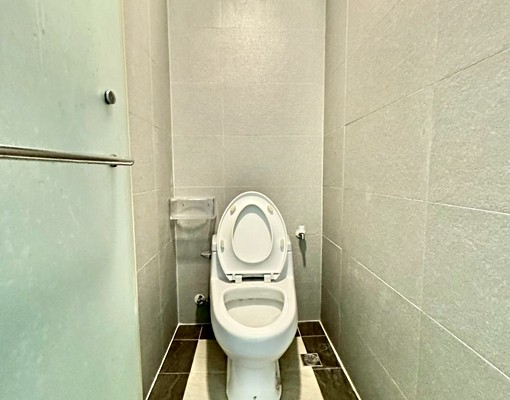 ✨優惠設備全✨鄰近鬧區捷運站✨電梯精美套房✨獨洗獨曬✨近74 - Image 9