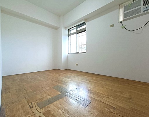 環球富邑電梯三房~租金含管理費~可租補,入籍~社會住宅 - Image 8
