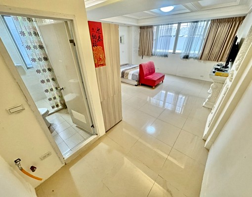 ✨大空間套房✨可租補✨乾濕分離✨近文心路✨近崇德路✨ - Image 2