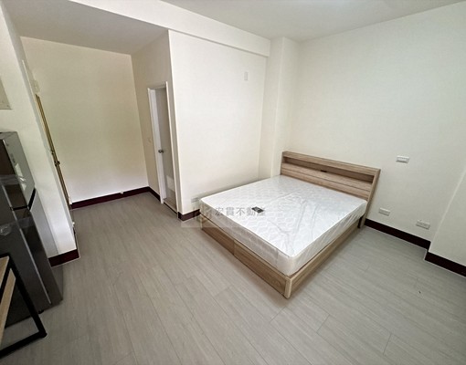 近竹科全新首租台電均價獨立洗脫烘可報稅租補採光套房 - Image 3