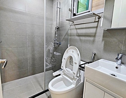 大坑情人橋家樂福超市附近/全新社區大二房二衛平車/可租補 - Image 12