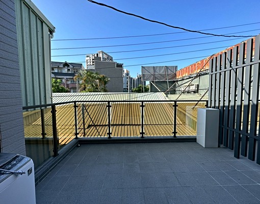 🍸多戶可選!大平臺!東山商圈全配全新電梯雙陽臺獨洗曬大套房 - Image 4