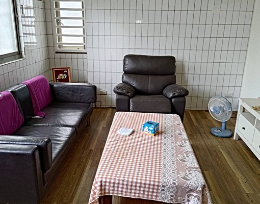 可租補象山2+3樓四房合租屋 - Image 1