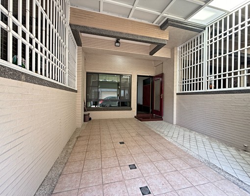 可雙租補優質近台江大道車庫透天喜歡談 - Image 5