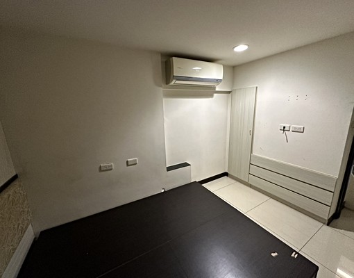 捷運年代精品裝潢挑高三房~有傢俱家電 - Image 8