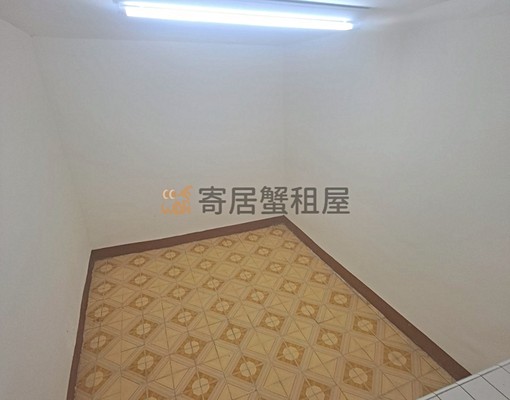 寄居蟹社會住宅🏠鼓山二路免仲可補助 - Image 8