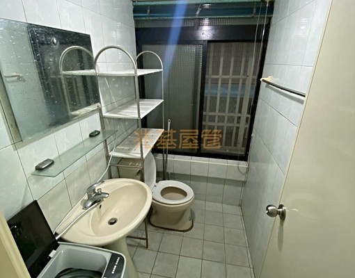 兆基🏡B-真理大學旁優質套房 - Image 4
