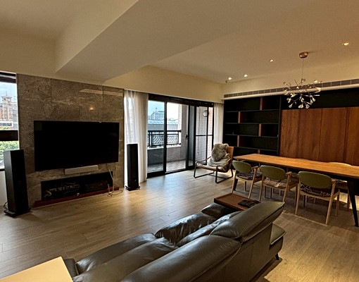 竹北仁愛國中|富宇君品|真實屋況|4改3典雅美居|全配雙車位 - Image 1