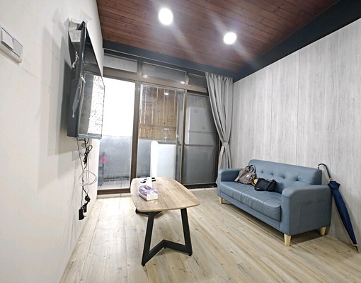 【★一中體大教育★】國美商圈【教育大2房】【一人6500】 - Image 1