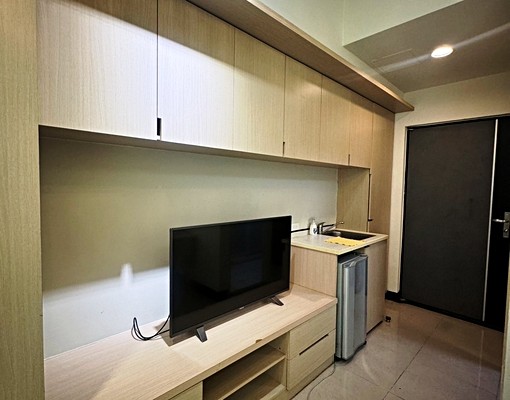 🏠獨立套房出租🏠【淡大財庫】裝潢*電梯獨立套房 - Image 2