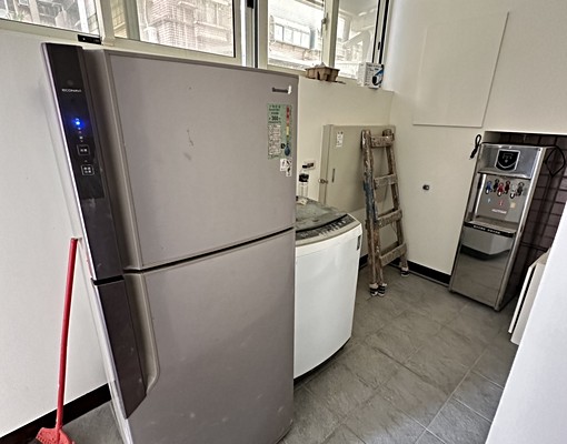 近元智車站部桃低樓層套房對內窗 - Image 2