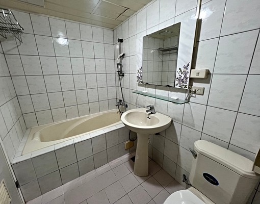 凹子底巨蛋商圈高樓層前後陽台 - Image 12