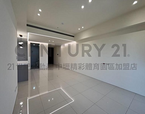 小檜溪重劃區!亞昕一見!全新裝潢四房車!輕鬆入住全新社區! - Image 3