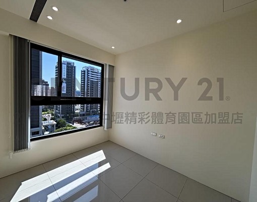 小檜溪重劃區!亞昕一見!全新裝潢四房車!輕鬆入住全新社區! - Image 11