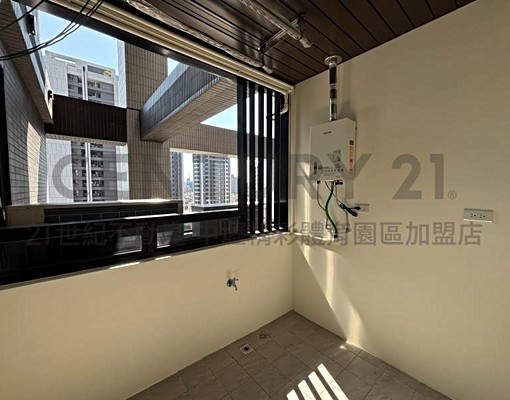 小檜溪重劃區!亞昕一見!全新裝潢四房車!輕鬆入住全新社區! - Image 13