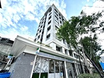 大興街北投|全新清水模宅|..