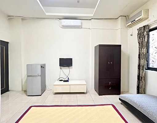 可貓👀超大空間👀獨特風格👀可租補 - Image 2