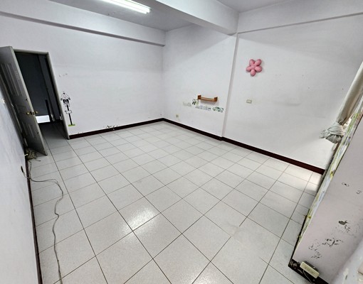 近善化高中店面透天 - Image 4