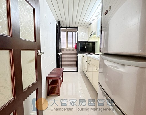 近竹北國小高中挑高三房美屋~附子母車位♥ - Image 4