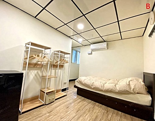 萬華全新裝潢採光套房出租家具全機能方便 - Image 4