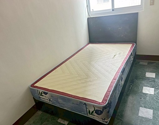 *可租補*近雄中三鳳中街站前家具電全套房 - Image 1