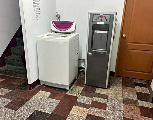 *可租補*近雄中三鳳中街站前家具電全套房 - Image 5