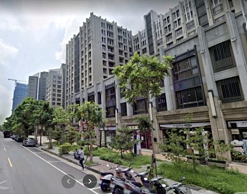 竹北家樂福商圈獨立套房～車位另租～稀有釋出 - Image 1