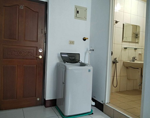 精緻套房,市中心麥當勞可以申請租屋補助 - Image 2