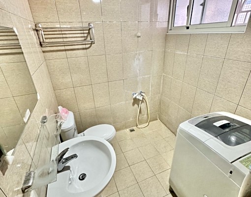 可雙租補✨獨洗凸窗曬✨近東平夜市✨變頻冷氣✨雙層冰箱✨飲水機 - 591租屋網 - Image 6