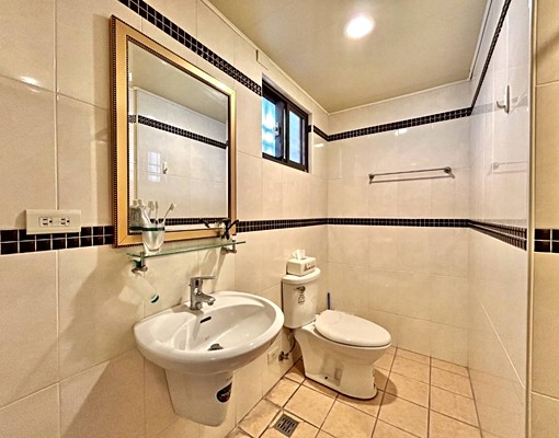 建工本館精美四大房車墅 - Image 13