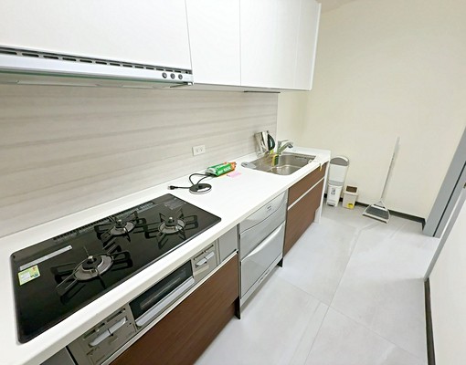 皇龍天澍|高樓採光兩房車|含管傢電可租補 - Image 6