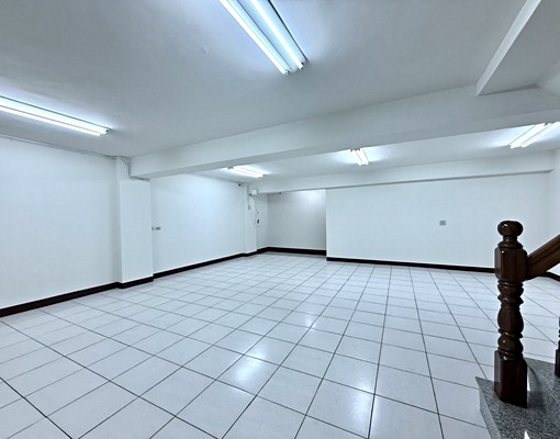 🌏大面寬/一樓門面/文教商圈稀有釋出🌏 - Image 10