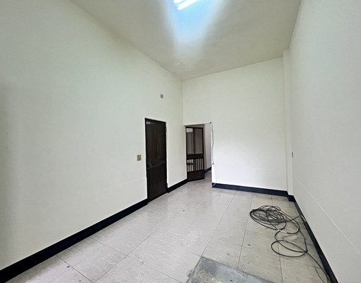 新興駁二近輕軌捷運住家工作室可寵2房📞愛窩 - Image 2
