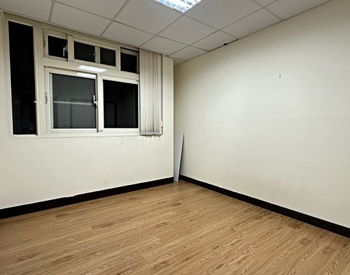 青埔高鐵站前二樓店面＝樂居青埔小樂 - Image 9