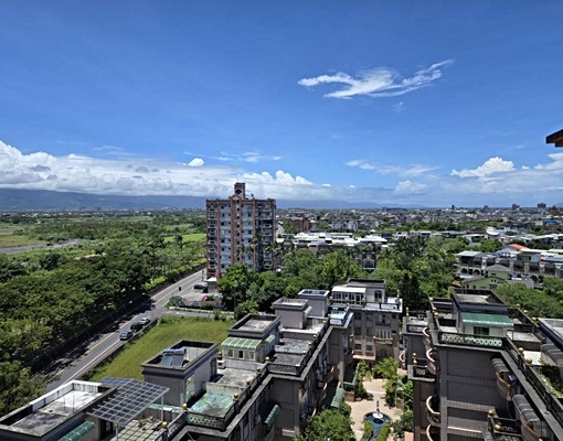 羅東運動公園旁電梯獨立套房 - Image 1
