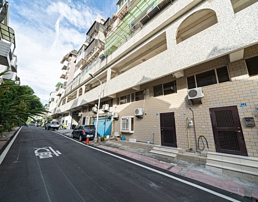 溫馨成家三房兩衛一廚後陽台門口停車 - Image 5