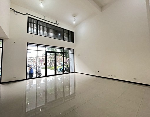 專|CP質超高5.5米-10米面寬店邊間店可配件不限行業 - Image 9