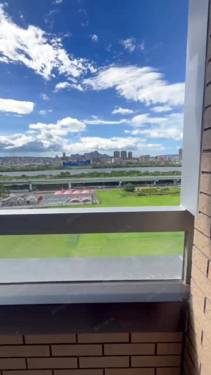 中信房屋🌞忠泰本質🌈江翠北側河景四房車 - Image 1