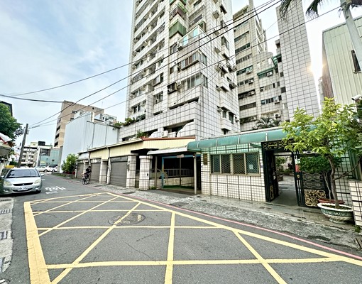 鑽石大邸美房出租附車位 - Image 1