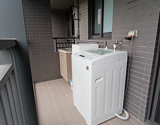 屋主直租二加一房,全新未住全新全套家電裝潢 - Image 11