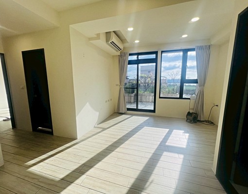 【超大露台】→採光極佳電梯兩房兩衛 - Image 6