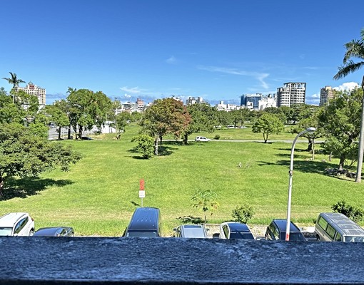 電梯華廈,室內空間坪數大,房間共四間,適合大家庭 - Image 2