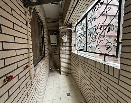 可申請補助入戶籍報稅新莊榮富國小公園旁音樂歐洲社區 - Image 9