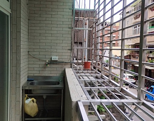 近市場運動公園學校附近交通便利可申請補助 - Image 13