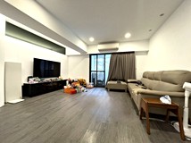安居街8巷{換屋誠意出售}..